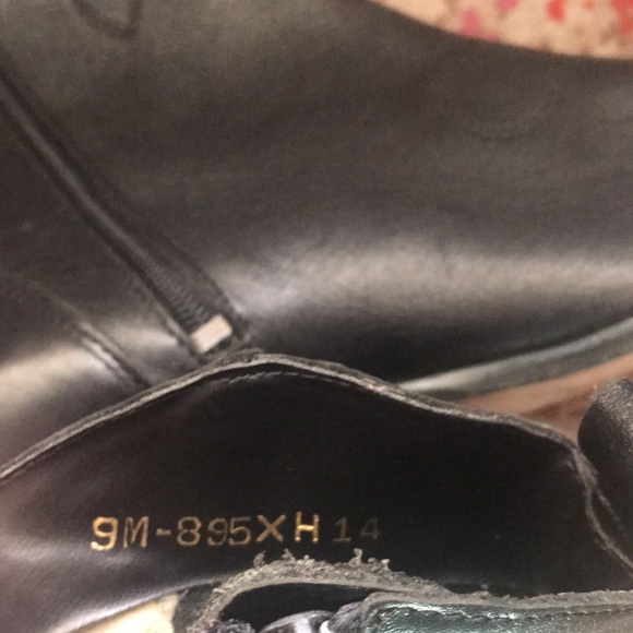 Vintage Leather Ankle Booties - Picture 8 of 12